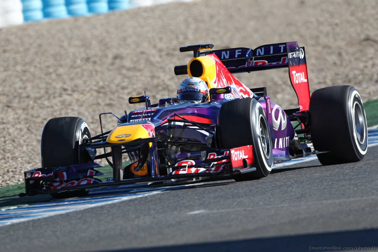 Sebastian Vettel (GER) Red Bull Racing RB9. 08.02.2013.