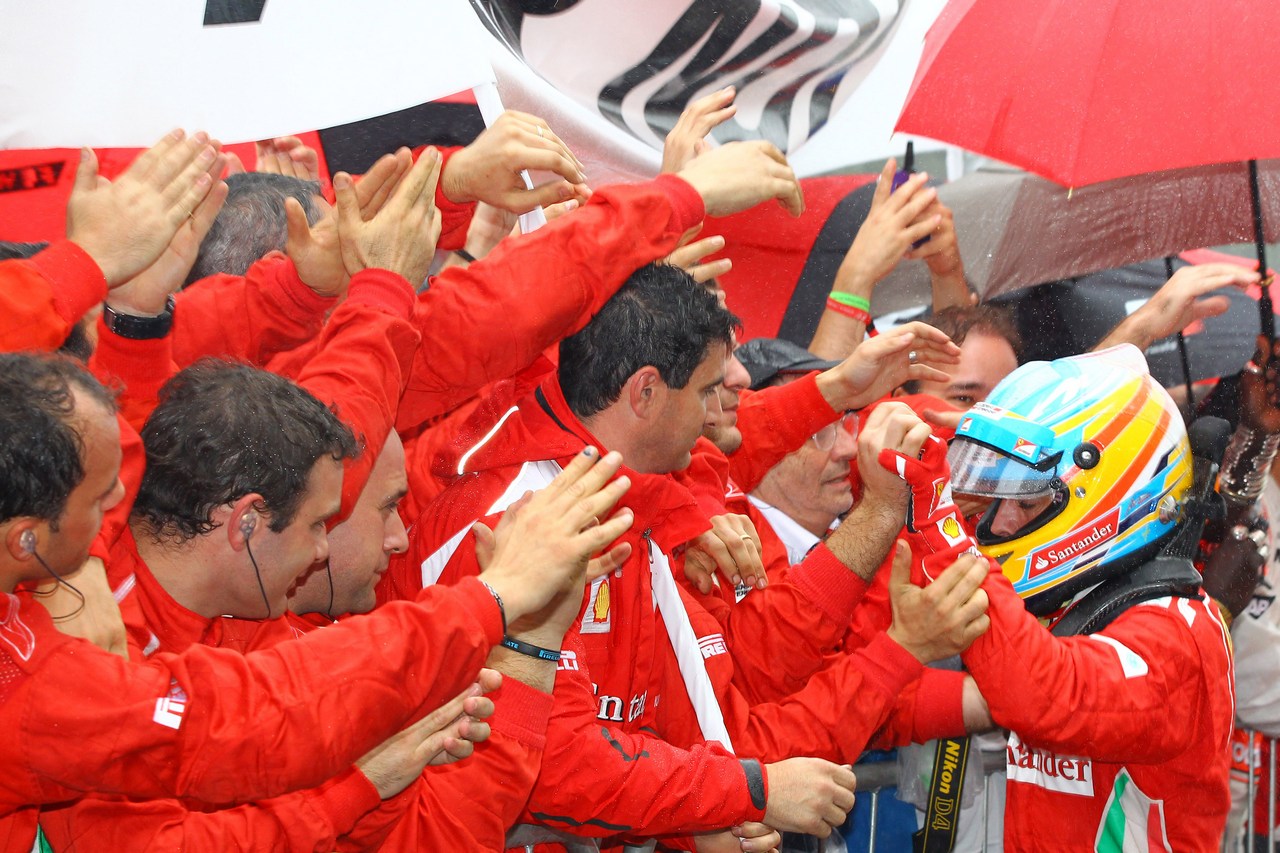 25.11.2012- Race, 2nd position Fernando Alonso (ESP) Scuderia Ferrari F2012 