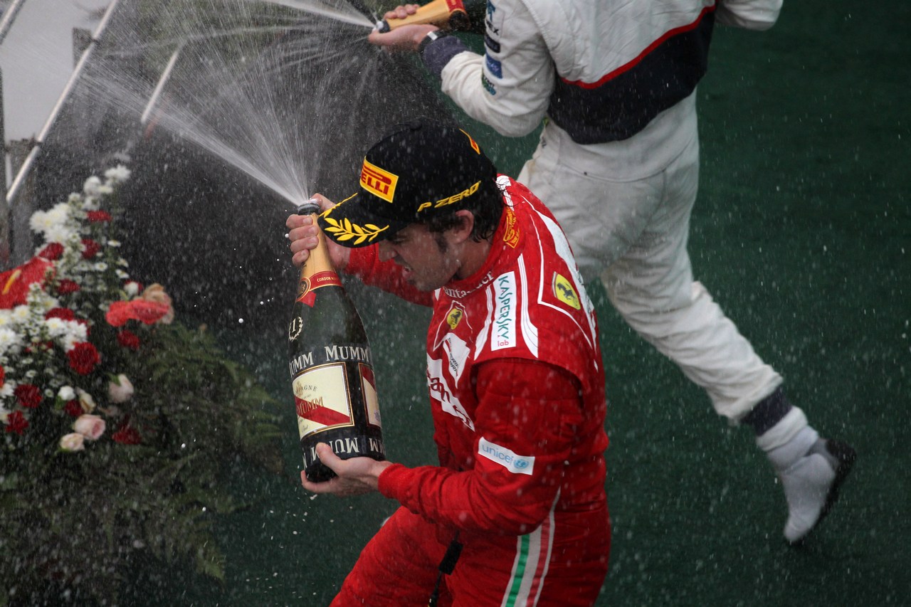 25.03.2012- Race, Fernando Alonso (ESP) Scuderia Ferrari F2012 race winner 