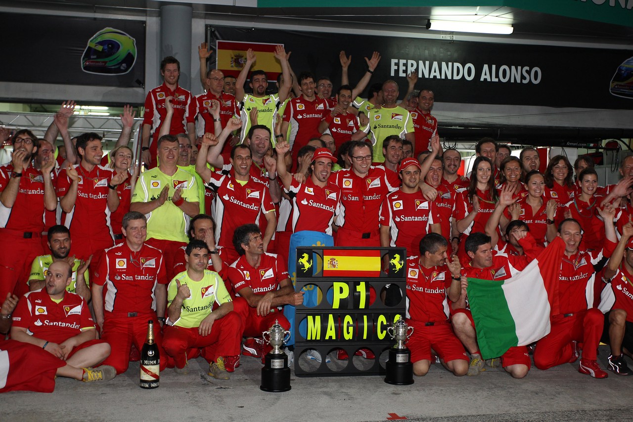 25.03.2012- Celebration, Fernando Alonso (ESP) Scuderia Ferrari F2012 race winner 