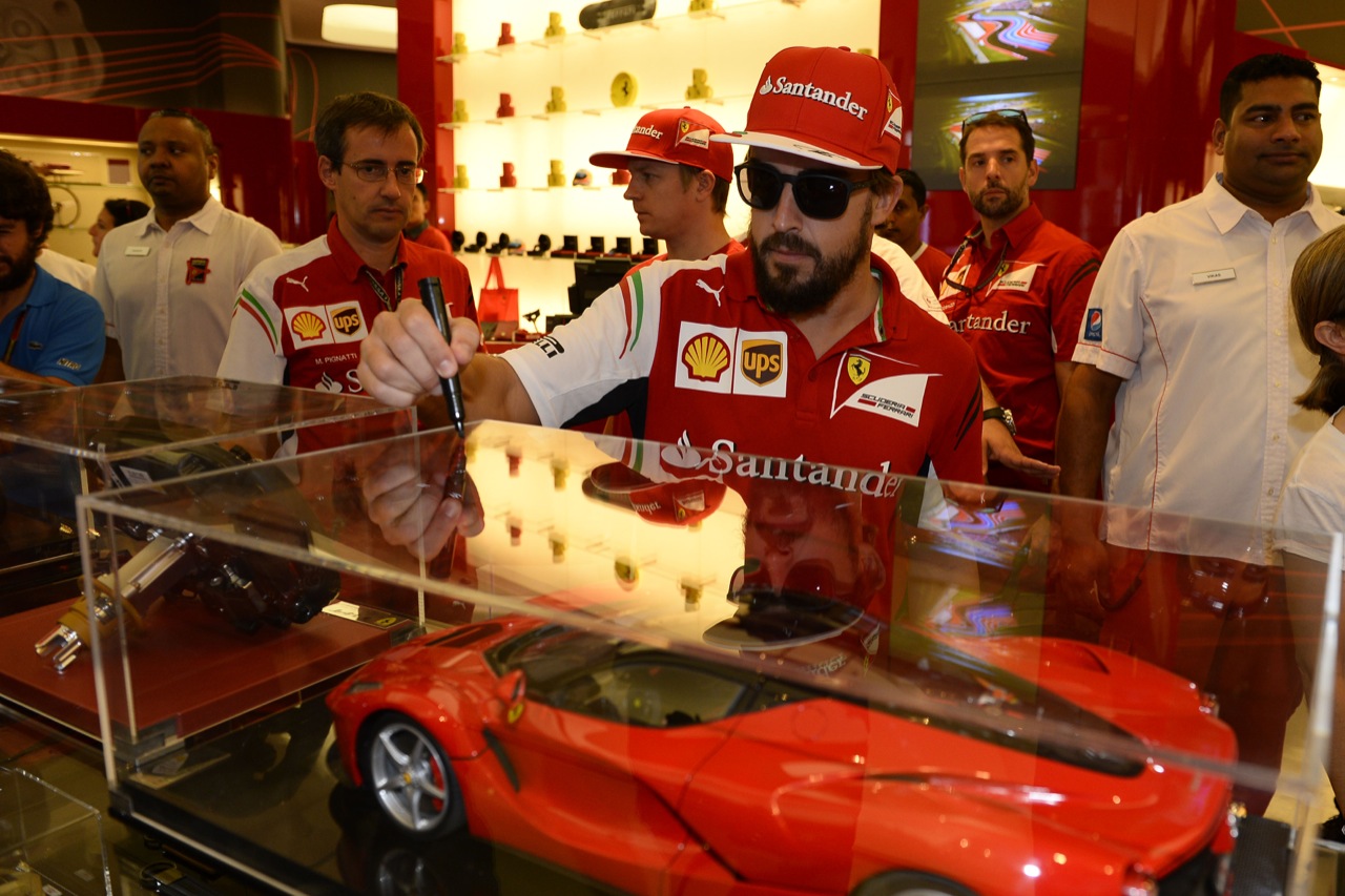 ABU DHABI 
© FOTO STUDIO COLOMBO X FERRARI