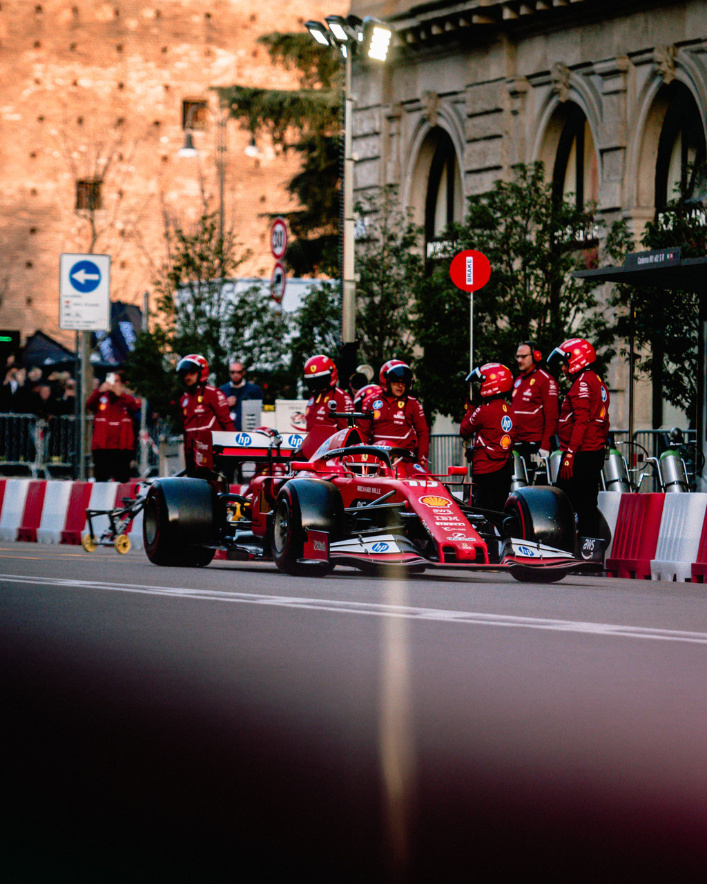 FERRARI SHOW MILANO 2025