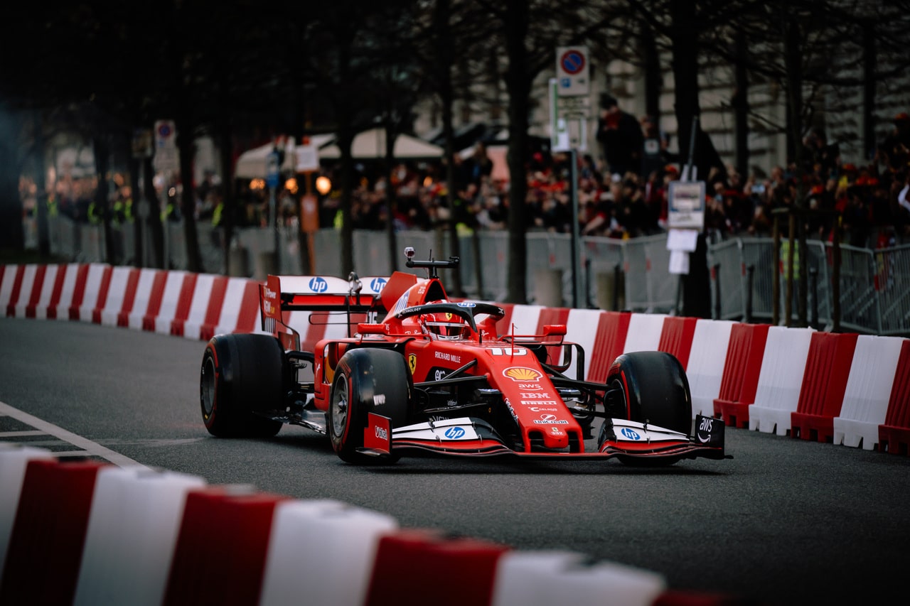 FERRARI SHOW MILANO 2025