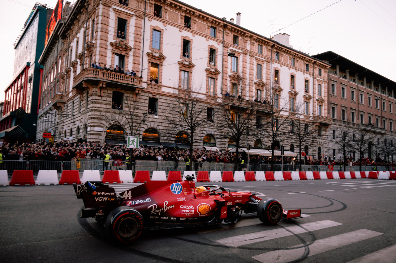FERRARI SHOW MILANO 2025
