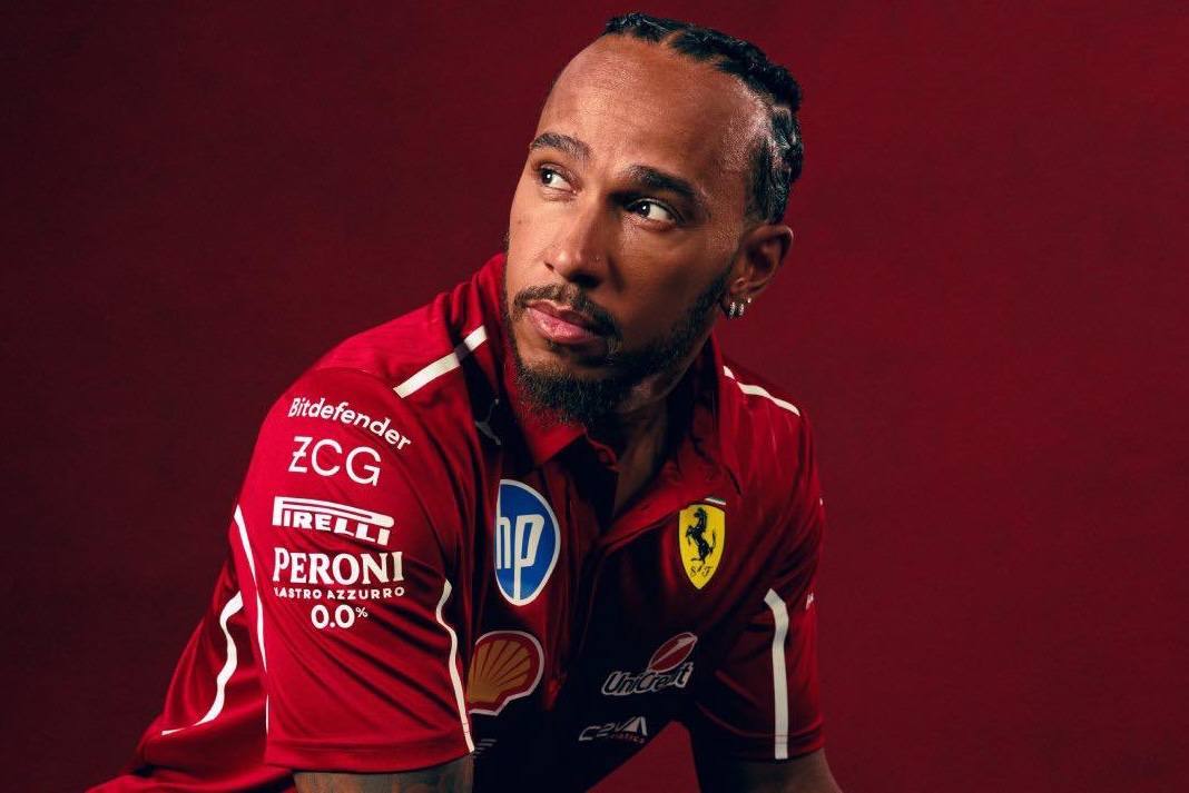Ferrari Team Kit 2025