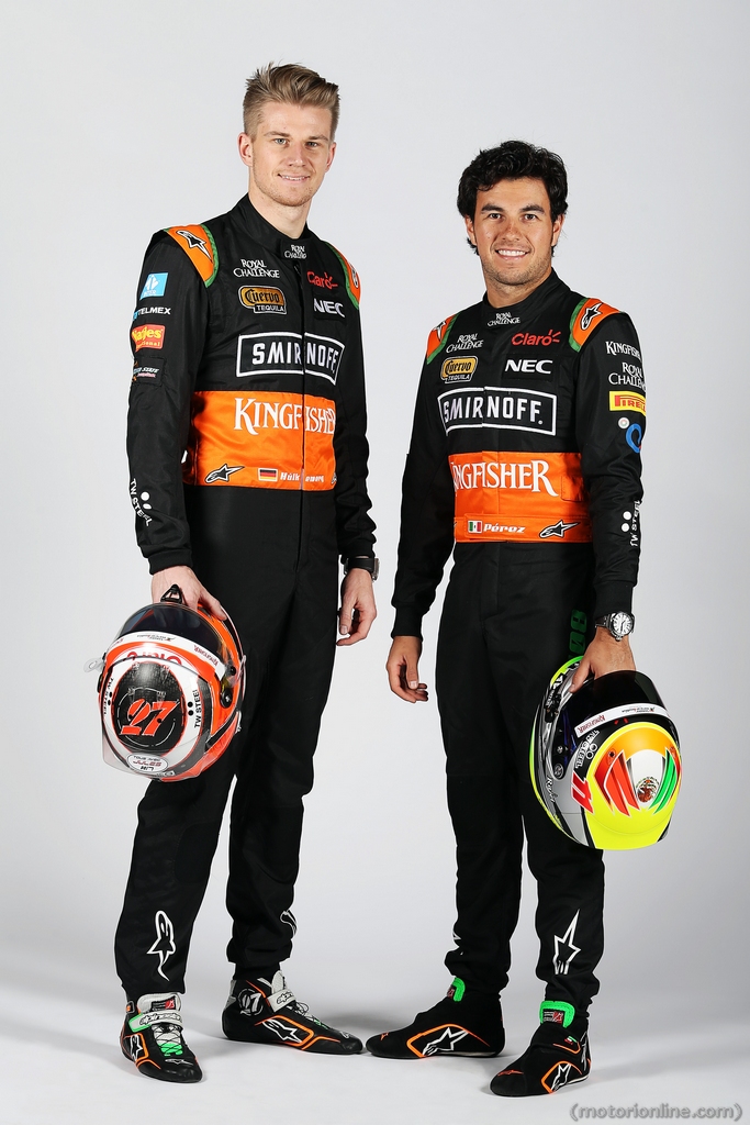 (L to R): Nico Hulkenberg (GER) Sahara Force India F1 with team mate Sergio Perez (MEX) Sahara Force India F1.
21.01.2015.  Force India F1 Team Livery Reveal, Soumaya Museum, Mexico City, Mexico.