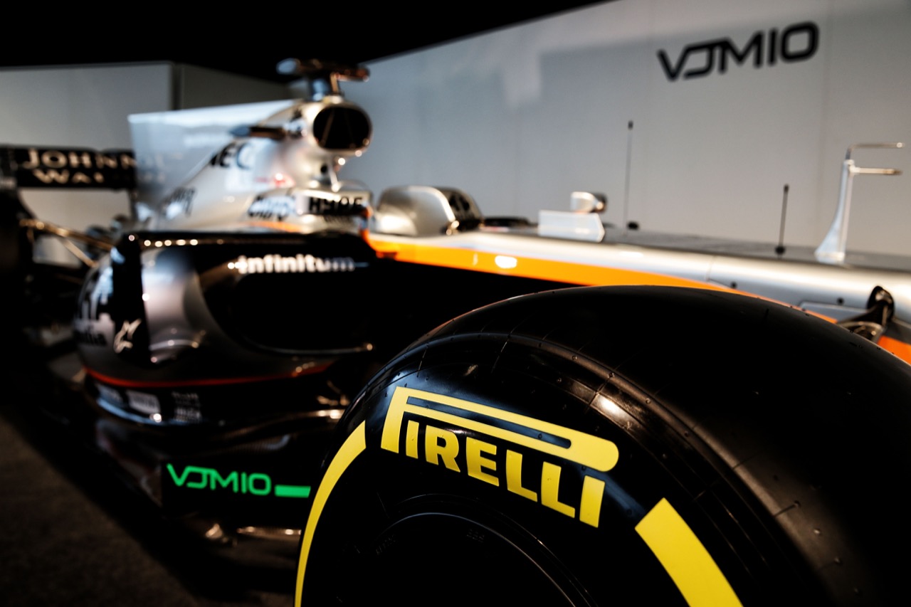 Sahara Force India F1 VJM10 - Pirelli tyre.
22.02.2017.