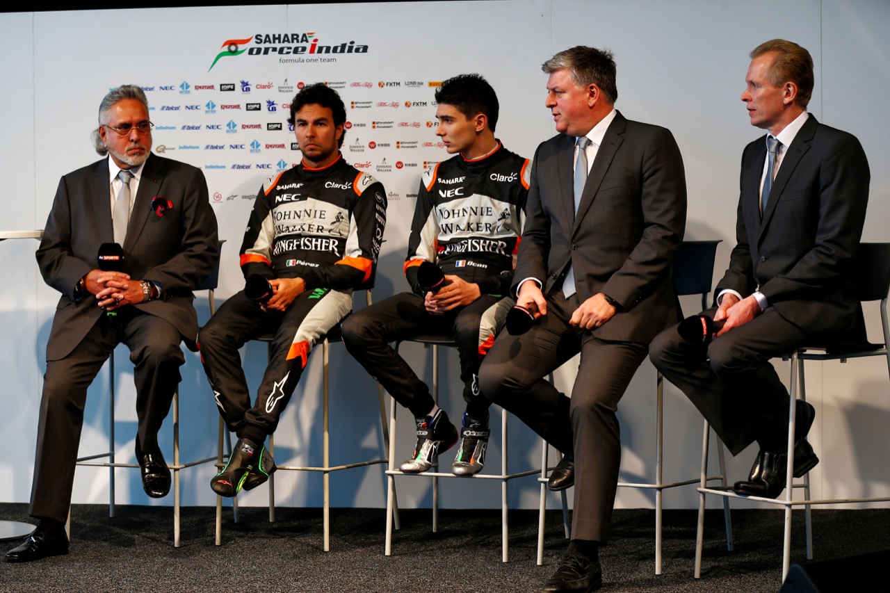 (L to R): Dr. Vijay Mallya (IND) Sahara Force India F1 Team Owner; Sergio Perez (MEX) Sahara Force India F1; Esteban Ocon (FRA) Sahara Force India F1 Team; Otmar Szafnauer (USA) Sahara Force India F1 Chief Operating Officer; Andrew Green (GBR) Sahara Force India F1 Team Technical Director.
22.02.2017.