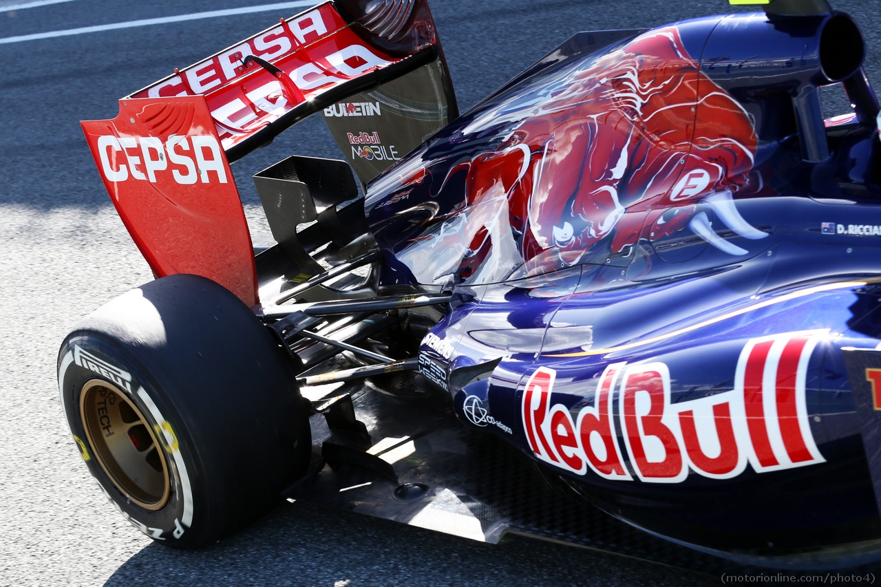 Daniel Ricciardo (AUS) Scuderia Toro Rosso STR8 rear suspension.
06.02.2013. 