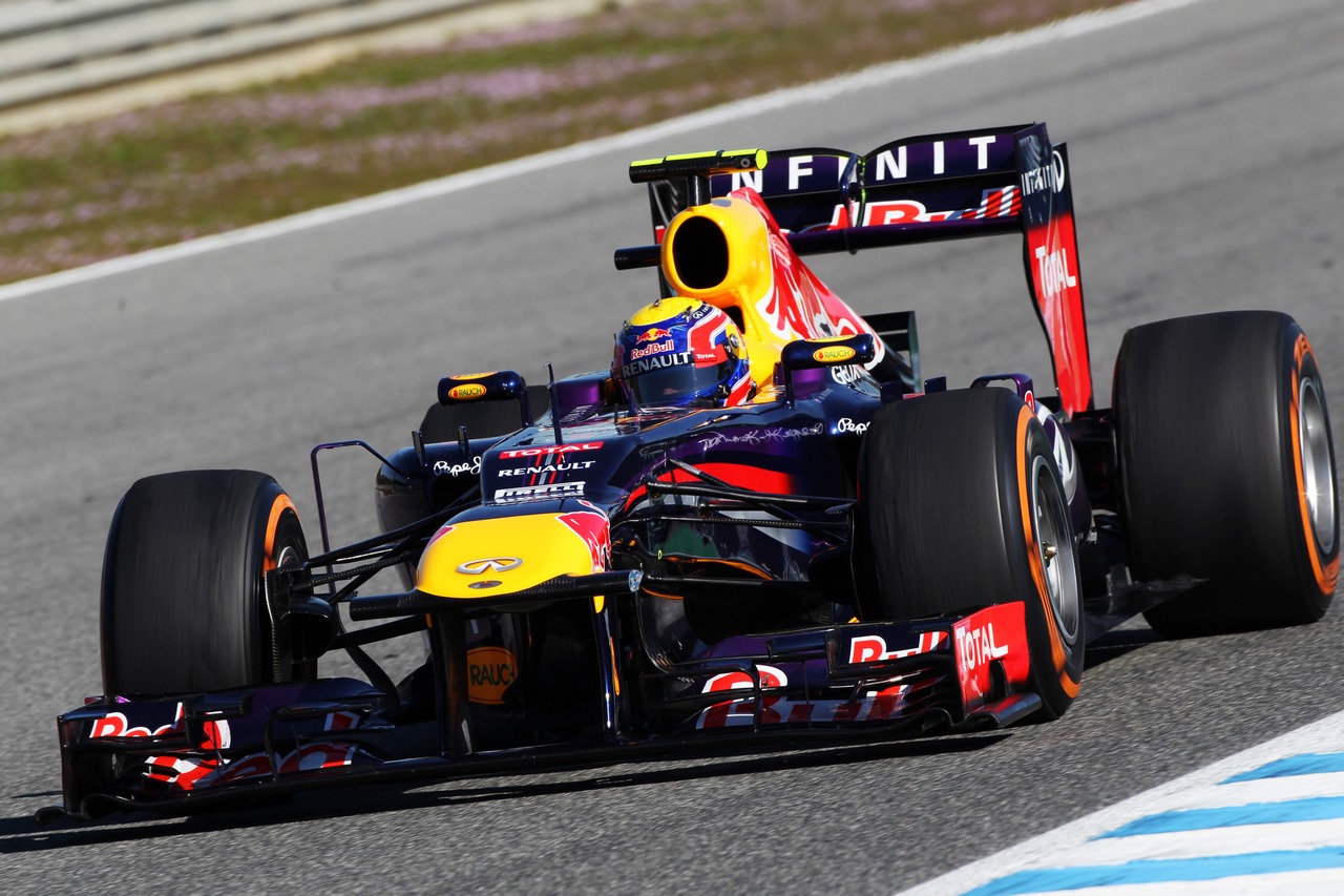 Mark Webber (AUS) Red Bull Racing RB9.
