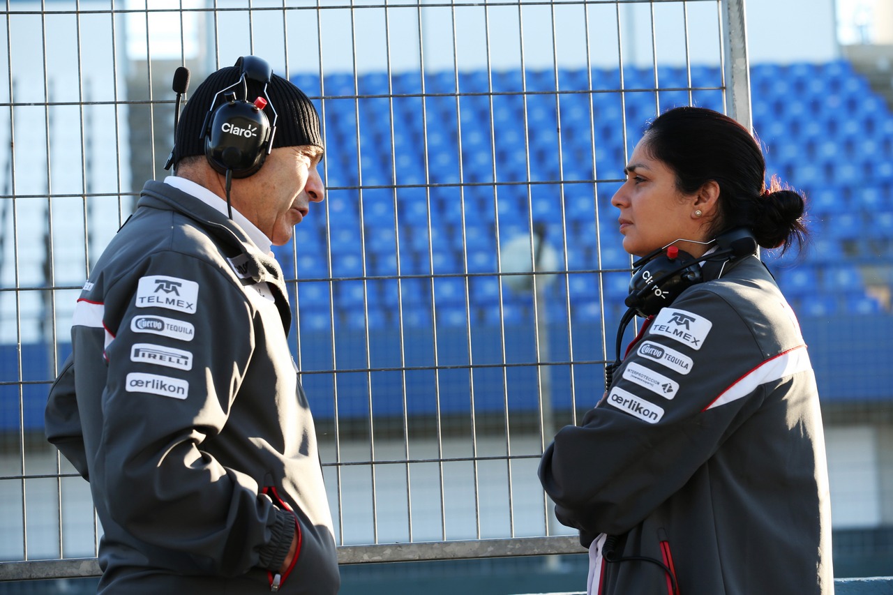 (L to R): Peter Sauber (SUI) Sauber President of the Board of Directors with Monisha Kaltenborn (AUT) Sauber Team Principal.
