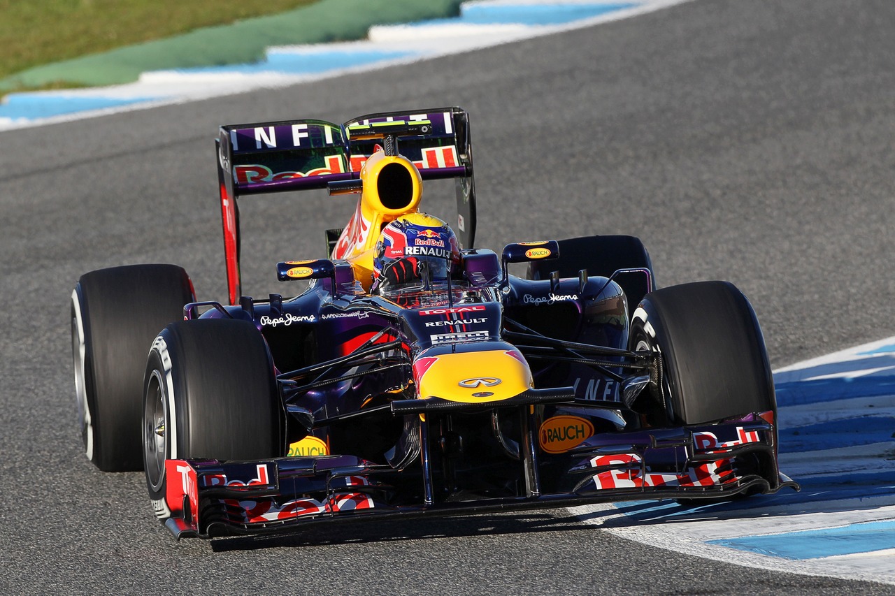 Mark Webber (AUS) Red Bull Racing RB9.
