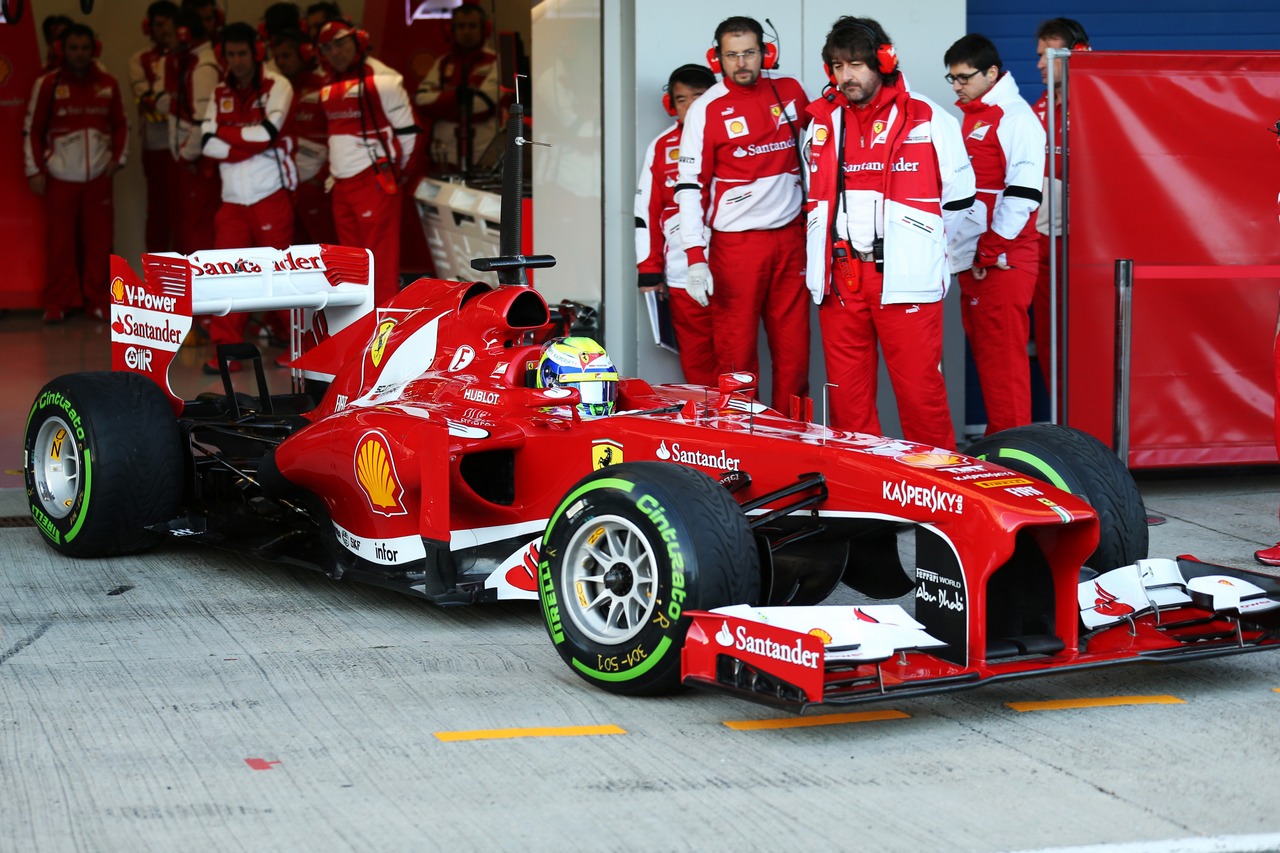 Felipe Massa (BRA) Ferrari F138 leaves the pits.

