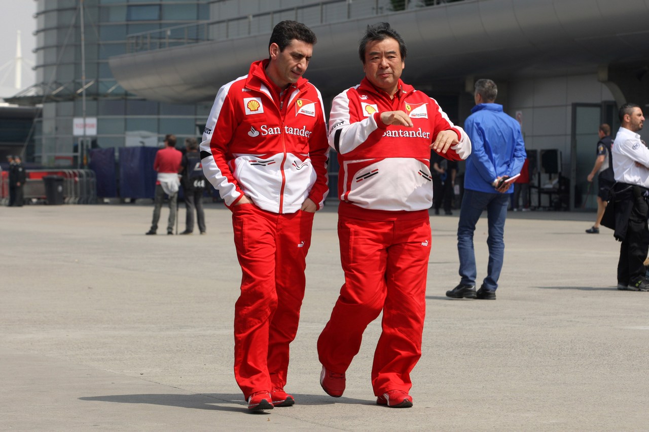 11.04.2013- Andrea Stella (ITA) Ferrari race Engineer and Hirohide Hamashima (JPN) Ferrari Tyre Engineer