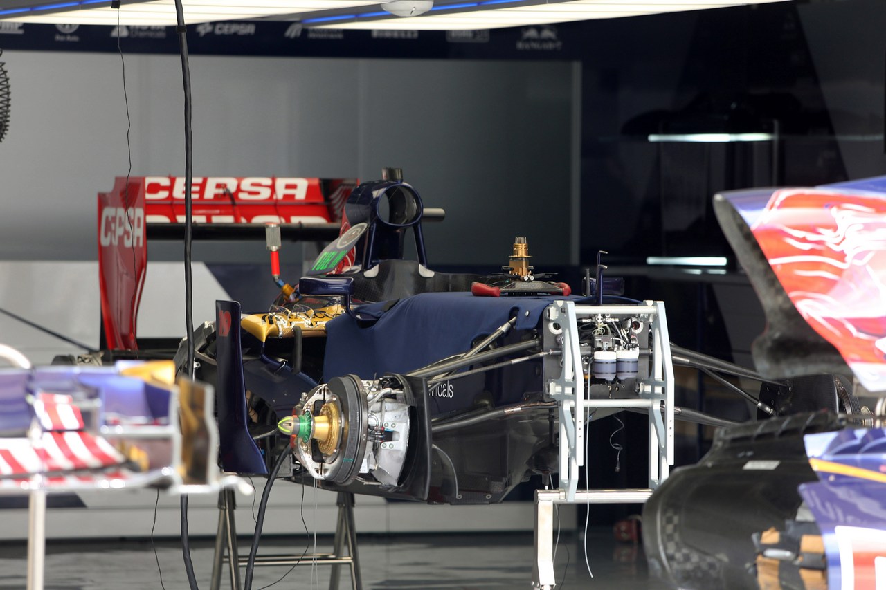 18.04.2013- Scuderia Toro Rosso STR8 