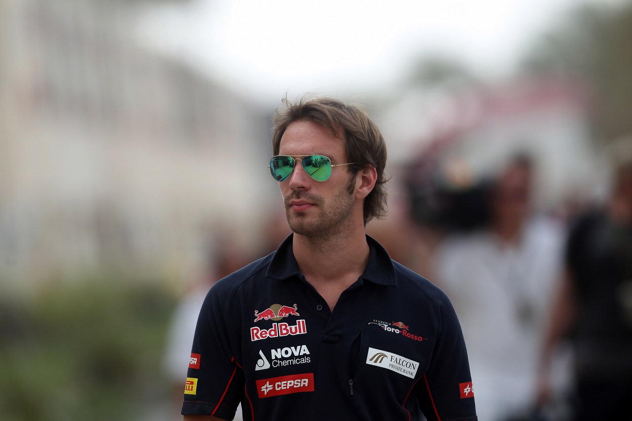 18.04.2013- Jean-Eric Vergne (FRA) Scuderia Toro Rosso STR8 