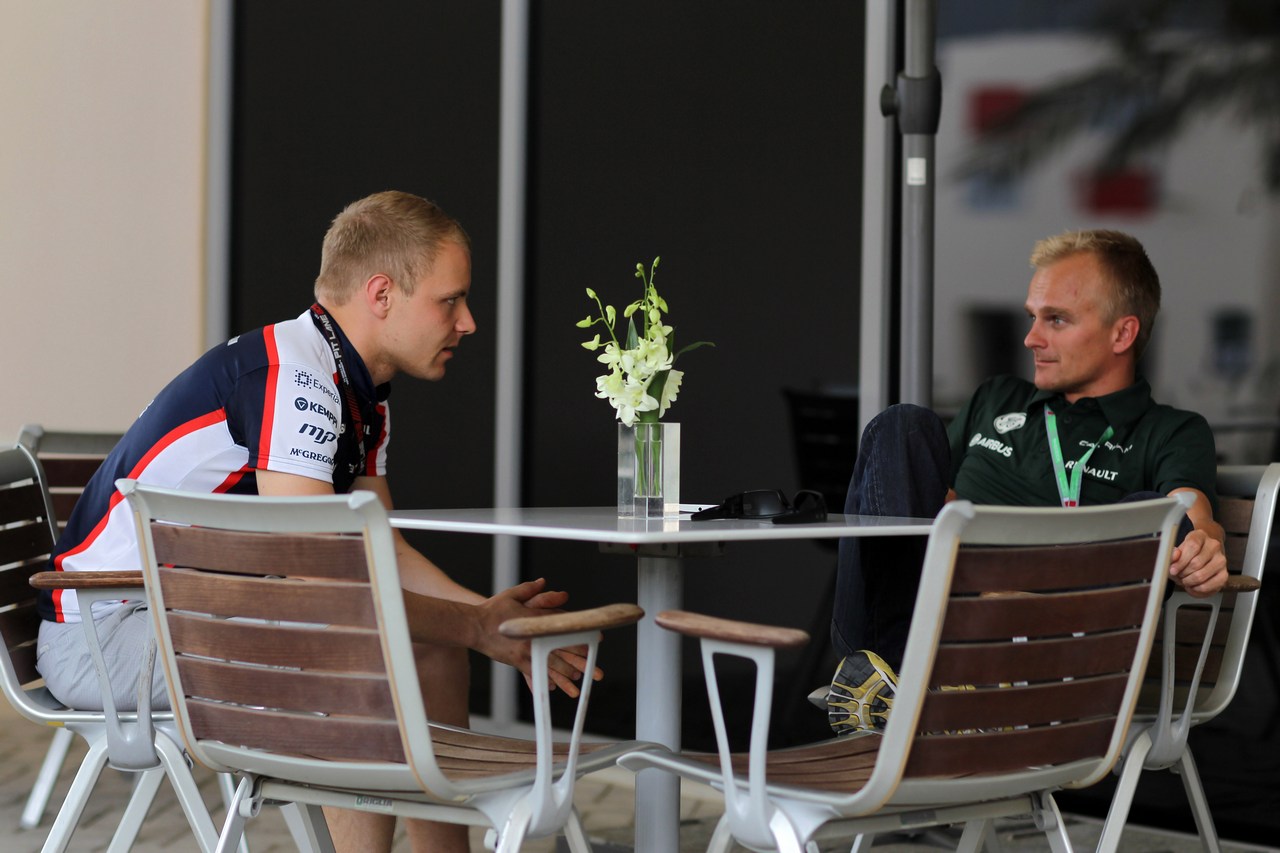 18.04.2013- Valtteri Bottas (FIN), Williams F1 Team FW35 asnd Heikki Kovalainen (FIN) Caterham F1 Team CT03, Test Driver