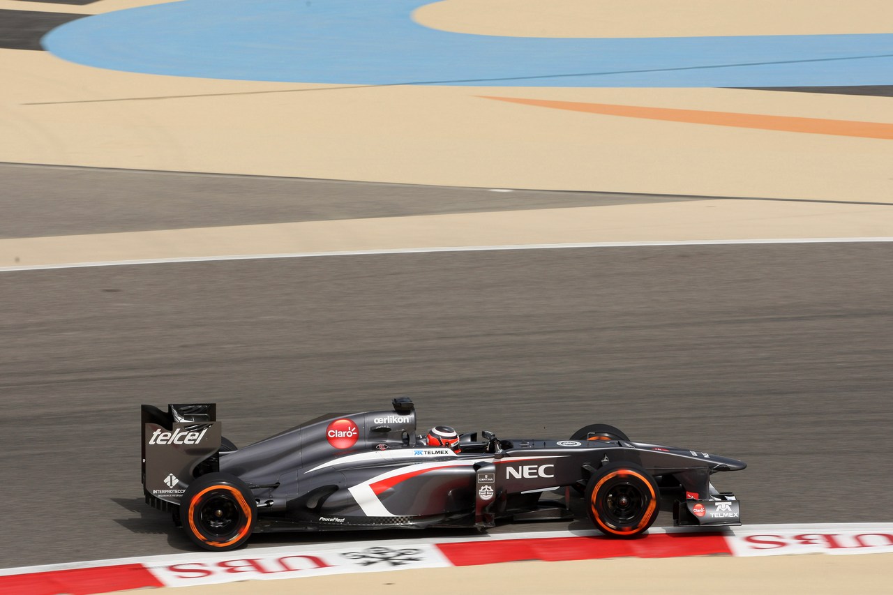19.04.2013- Free Practice 2, Nico Hulkenberg (GER) Sauber F1 Team C32 