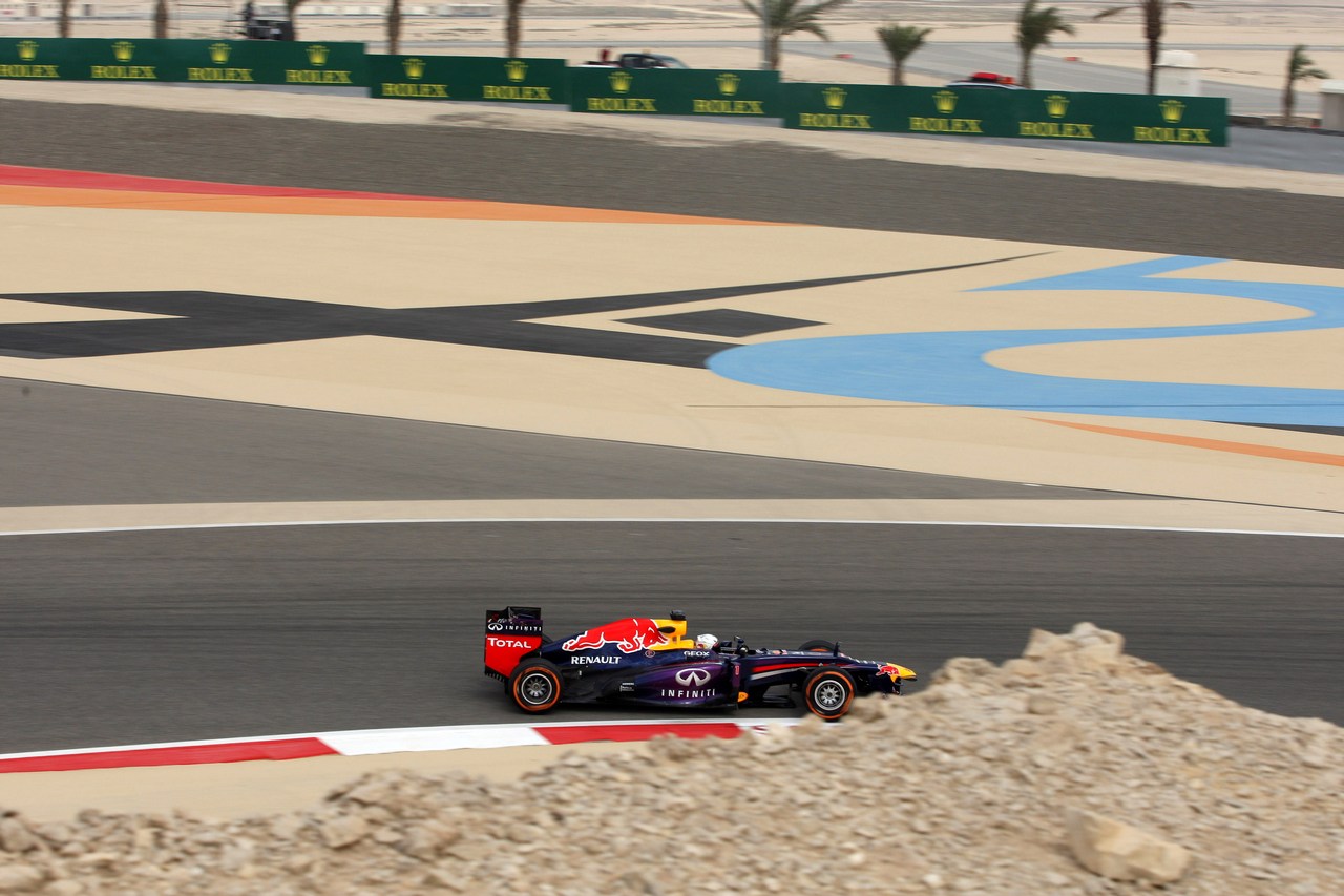 19.04.2013- Free Practice 2, Sebastian Vettel (GER) Red Bull Racing RB9 