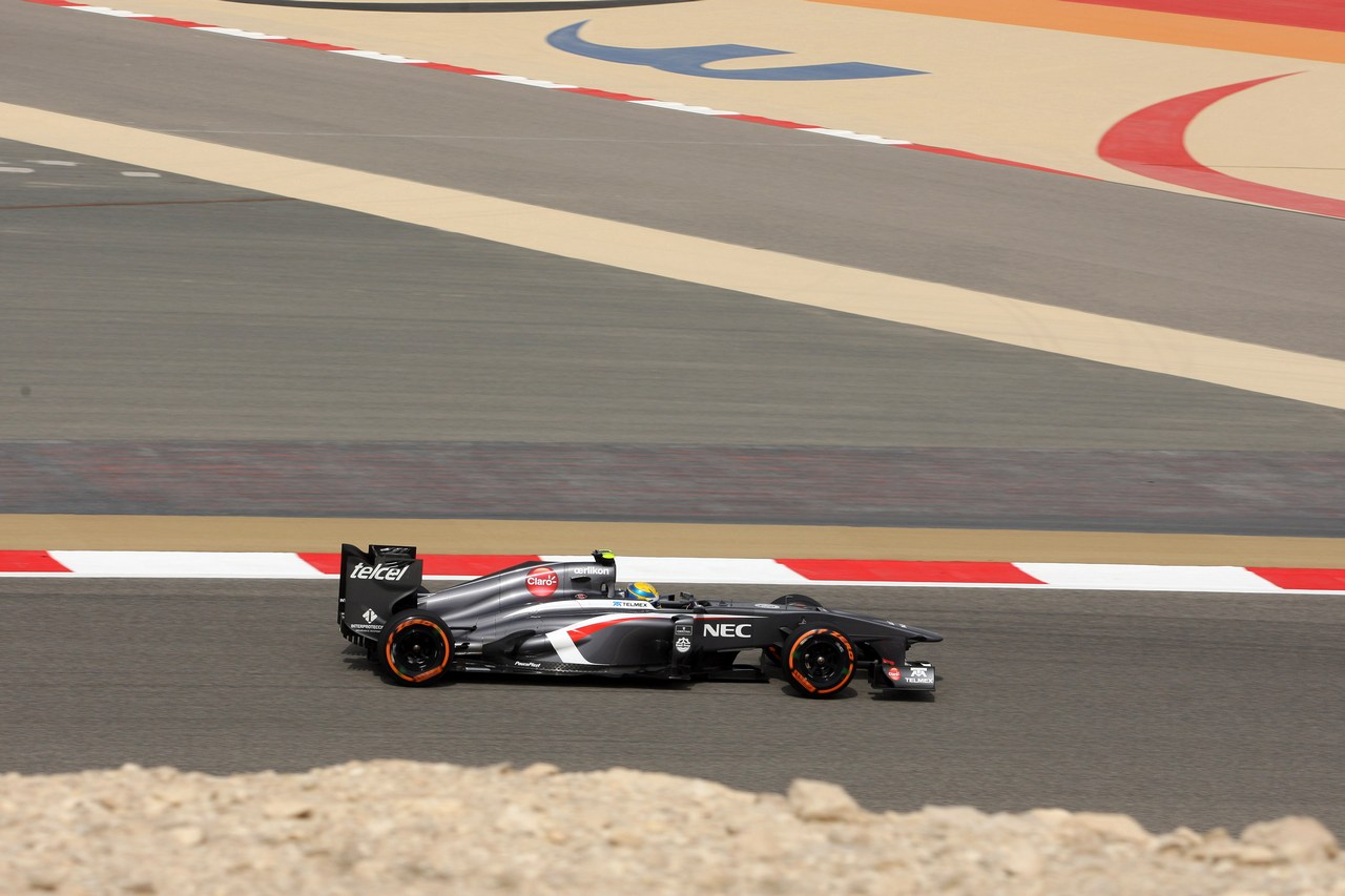 19.04.2013- Free Practice 2, Esteban Gutierrez (MEX), Sauber F1 Team C32 