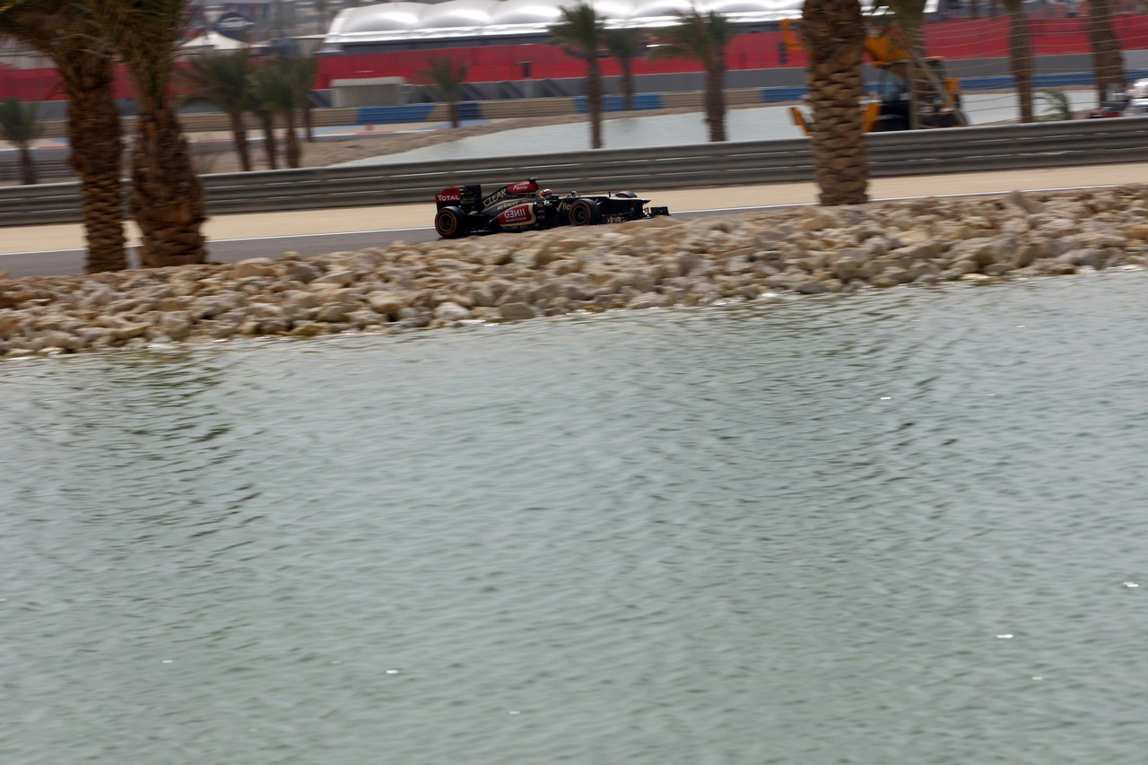 19.04.2013- Free Practice 2, Kimi Raikkonen (FIN) Lotus F1 Team E21 