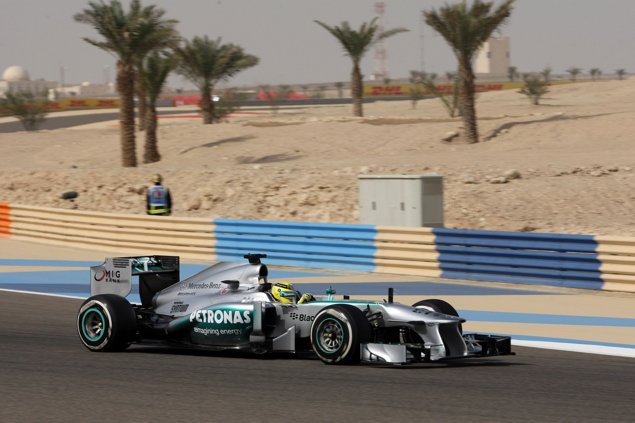 19.04.2013- Free Practice 2, Nico Rosberg (GER) Mercedes AMG F1 W04 