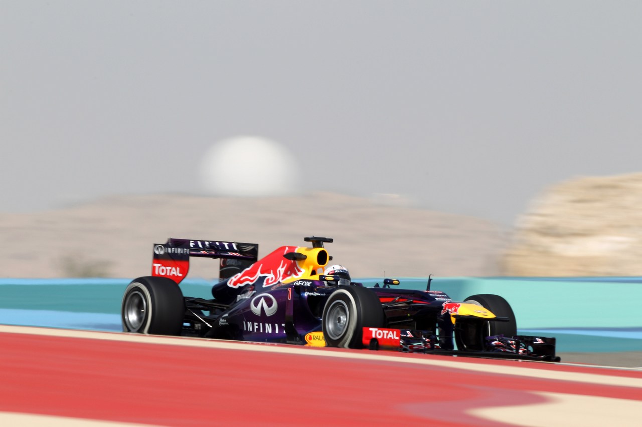 19.04.2013- Free Practice 2, Sebastian Vettel (GER) Red Bull Racing RB9 