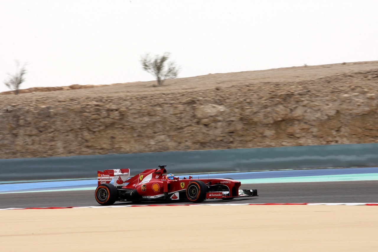 19.04.2013- Free Practice 1, Fernando Alonso (ESP) Scuderia Ferrari F138 