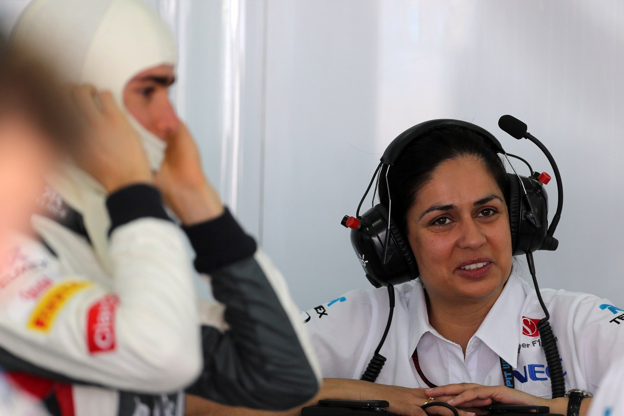 19.04.2013- Free Practice 1, Monisha Kaltenborn (AUT), CEO and Team Principal, Sauber F1 Team 