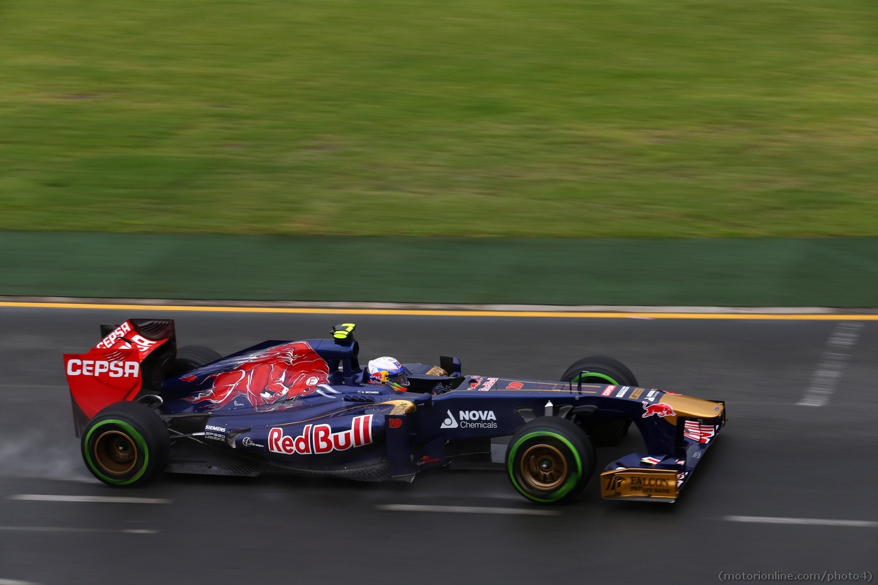 16.03.2013- Free Practice 3, Jean-Eric Vergne (FRA) Scuderia Toro Rosso STR8 