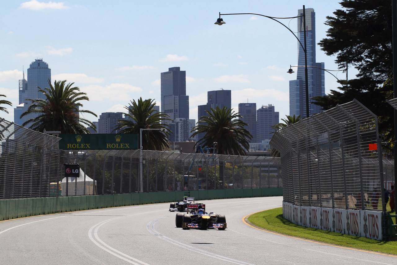 15.03.2013- Daniel Ricciardo (AUS) Scuderia Toro Rosso STR8 