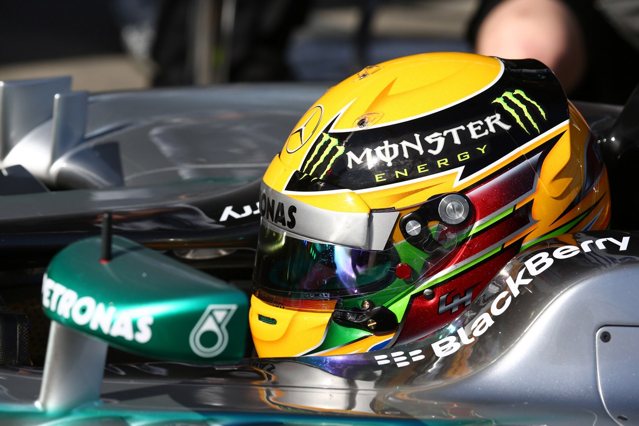15.03.2013- Free Practice 2, Lewis Hamilton (GBR) Mercedes AMG F1 W04 