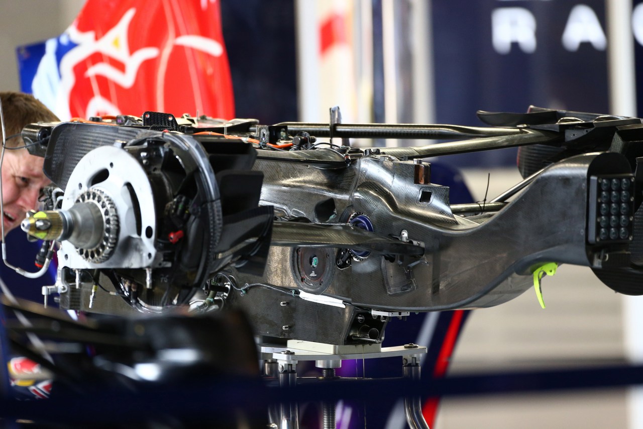 15.03.2013- Scuderia Toro Rosso STR8, detail