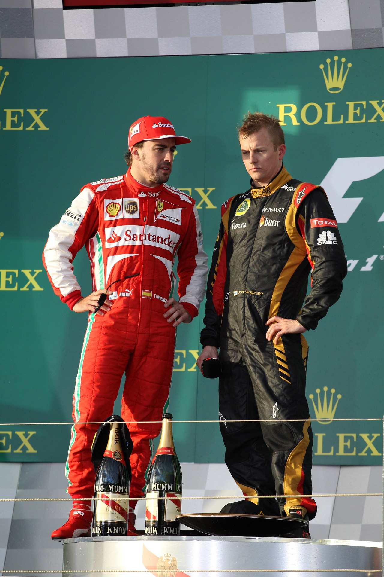 17.03.2013- Race, 2nd position Fernando Alonso (ESP) Scuderia Ferrari F138 and Kimi Raikkonen (FIN) Lotus F1 Team E21 race winner 