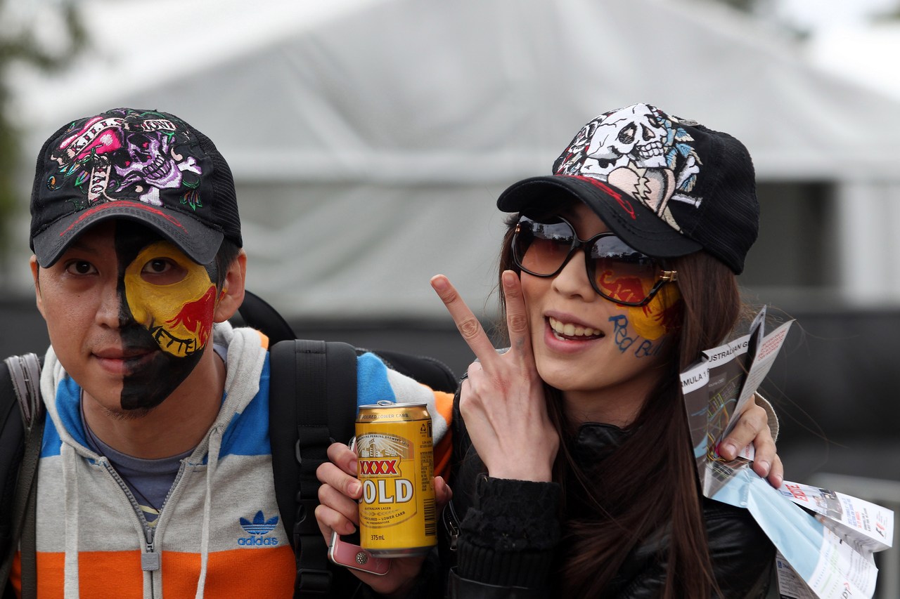 17.03.2013- Race, Fans