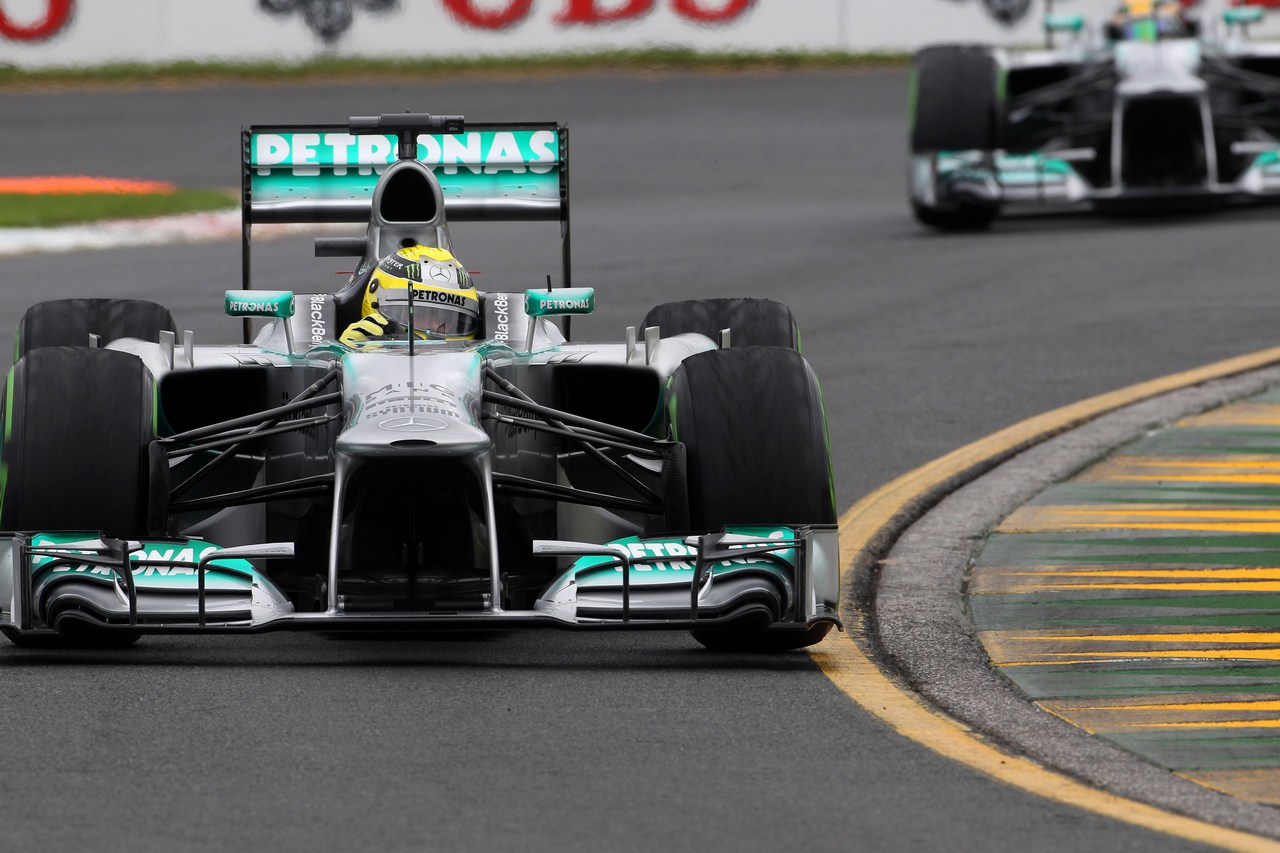 17.03.2013- Qualifying, Nico Rosberg (GER) Mercedes AMG F1 W04 leads Lewis Hamilton (GBR) Mercedes AMG F1 W04 