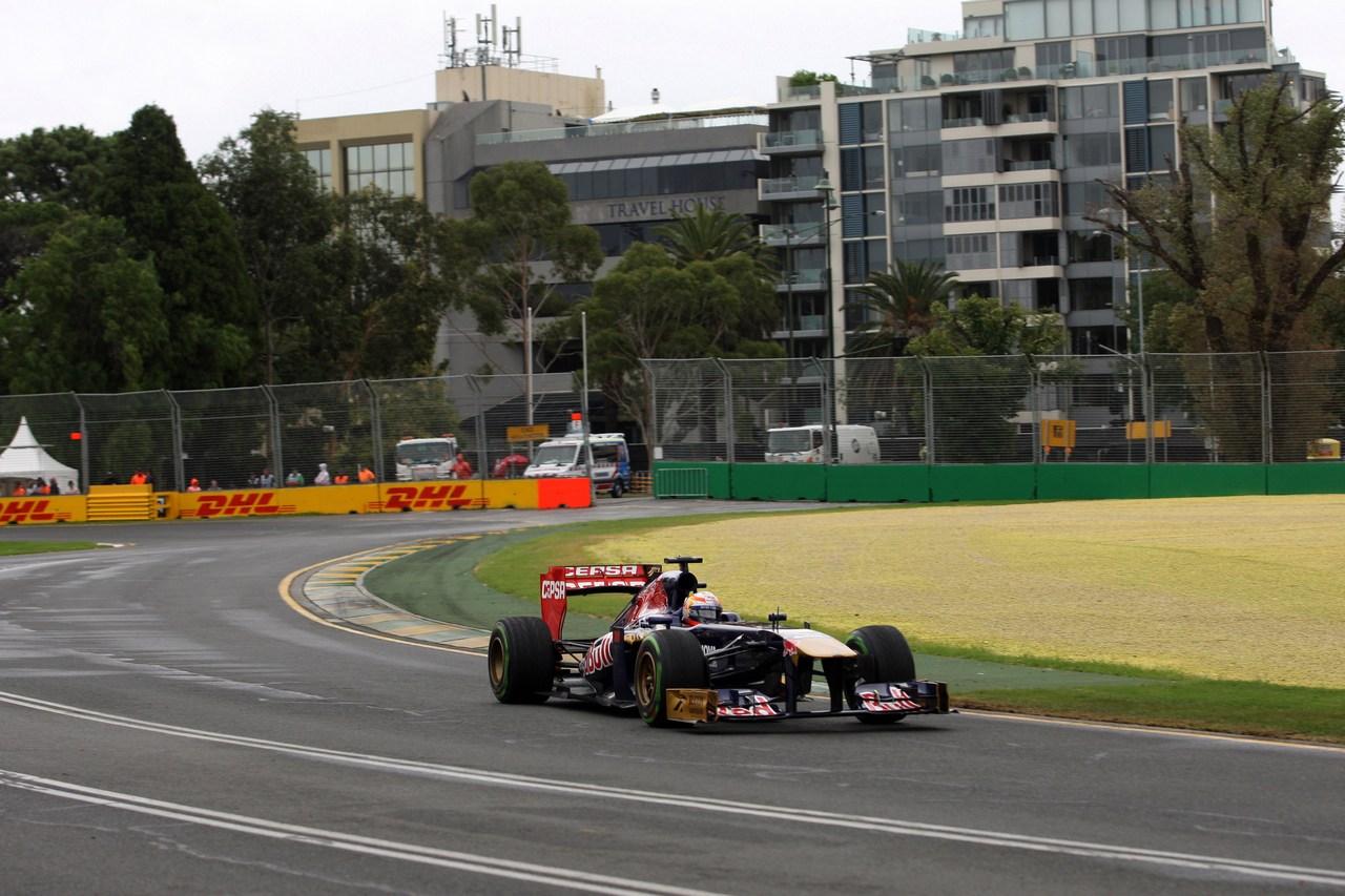 17.03.2013- Qualifying, Jean-Eric Vergne (FRA) Scuderia Toro Rosso STR8 