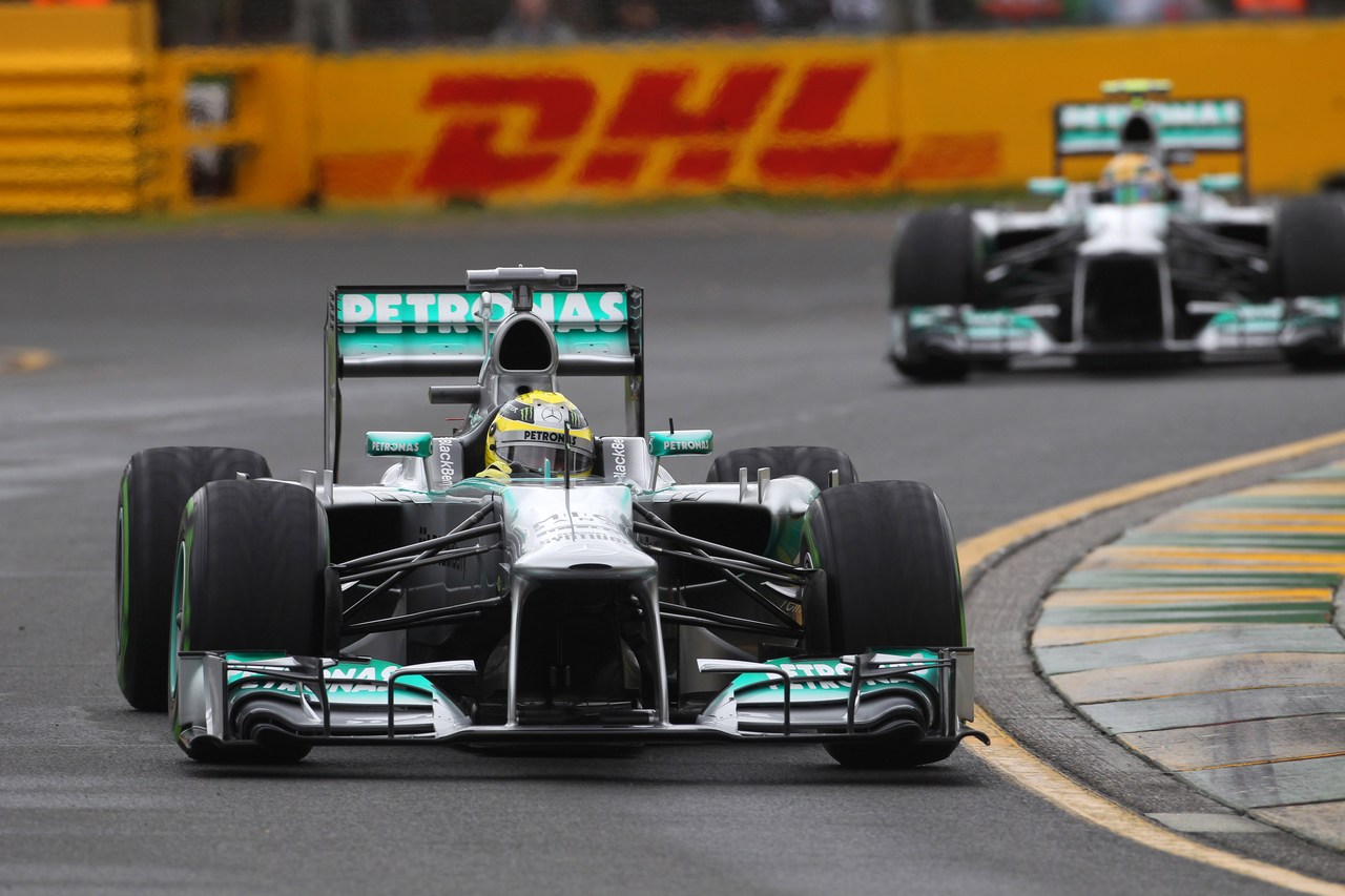 17.03.2013- Qualifying, Nico Rosberg (GER) Mercedes AMG F1 W04 leads Lewis Hamilton (GBR) Mercedes AMG F1 W04 