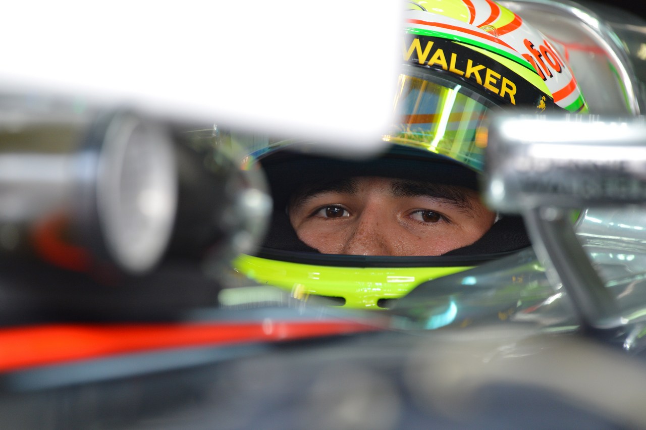 22.03.2013 - free practice 2, Sergio Perez (MEX) McLaren MP4-28