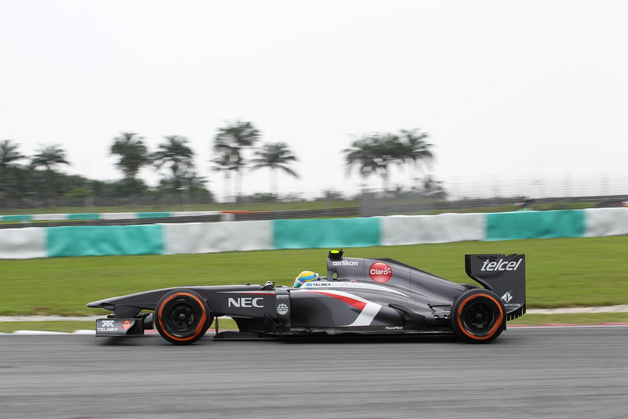 22.03.2013 - free practice 2, Esteban Gutierrez (MEX), Sauber F1 Team C32