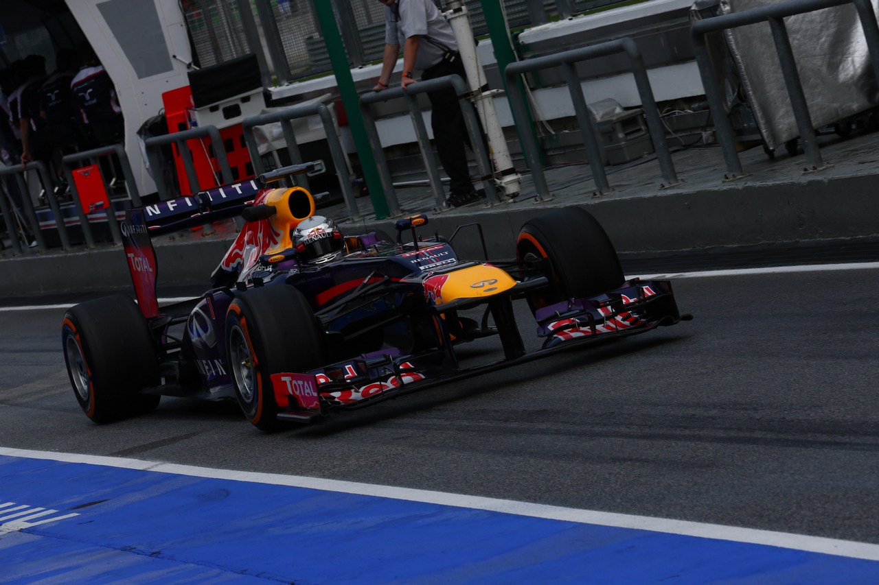 22.03.2013 - free practice 2, Sebastian Vettel (GER) Red Bull Racing RB9