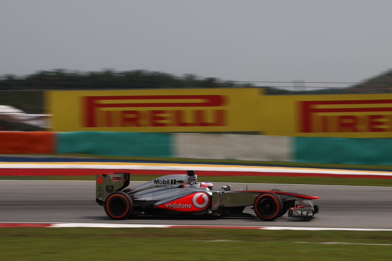 22.03.2013- Free Practice 1, Jenson Button (GBR) McLaren Mercedes MP4-28