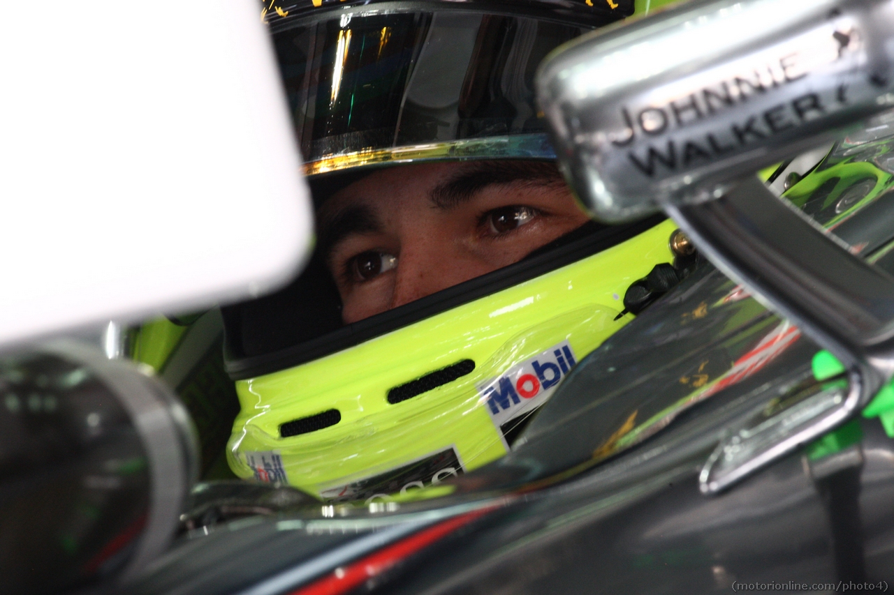 23.03.2013 - Free practice 3, Sergio Perez (MEX) McLaren MP4-28