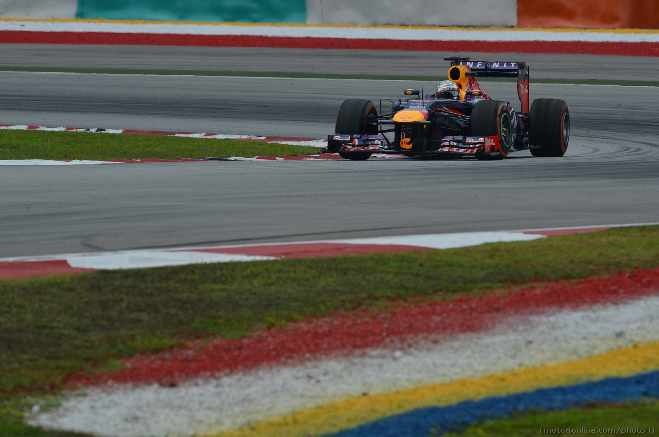 23.03.2013, Free practice 3,Sebastian Vettel (GER) Red Bull Racing RB9 