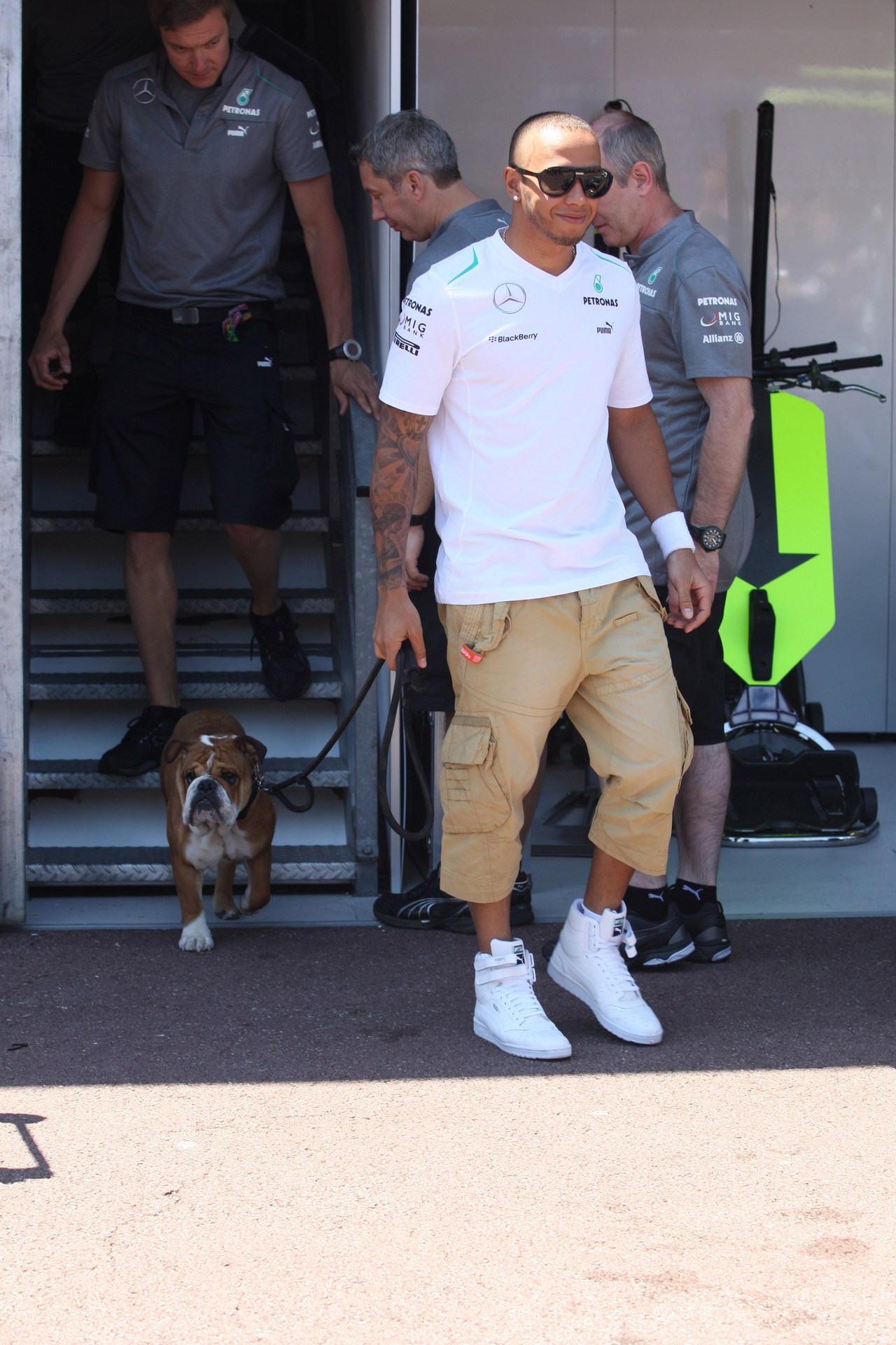 22.05.2013- Lewis Hamilton (GBR) Mercedes AMG F1 W04 and his dog, Roscoe