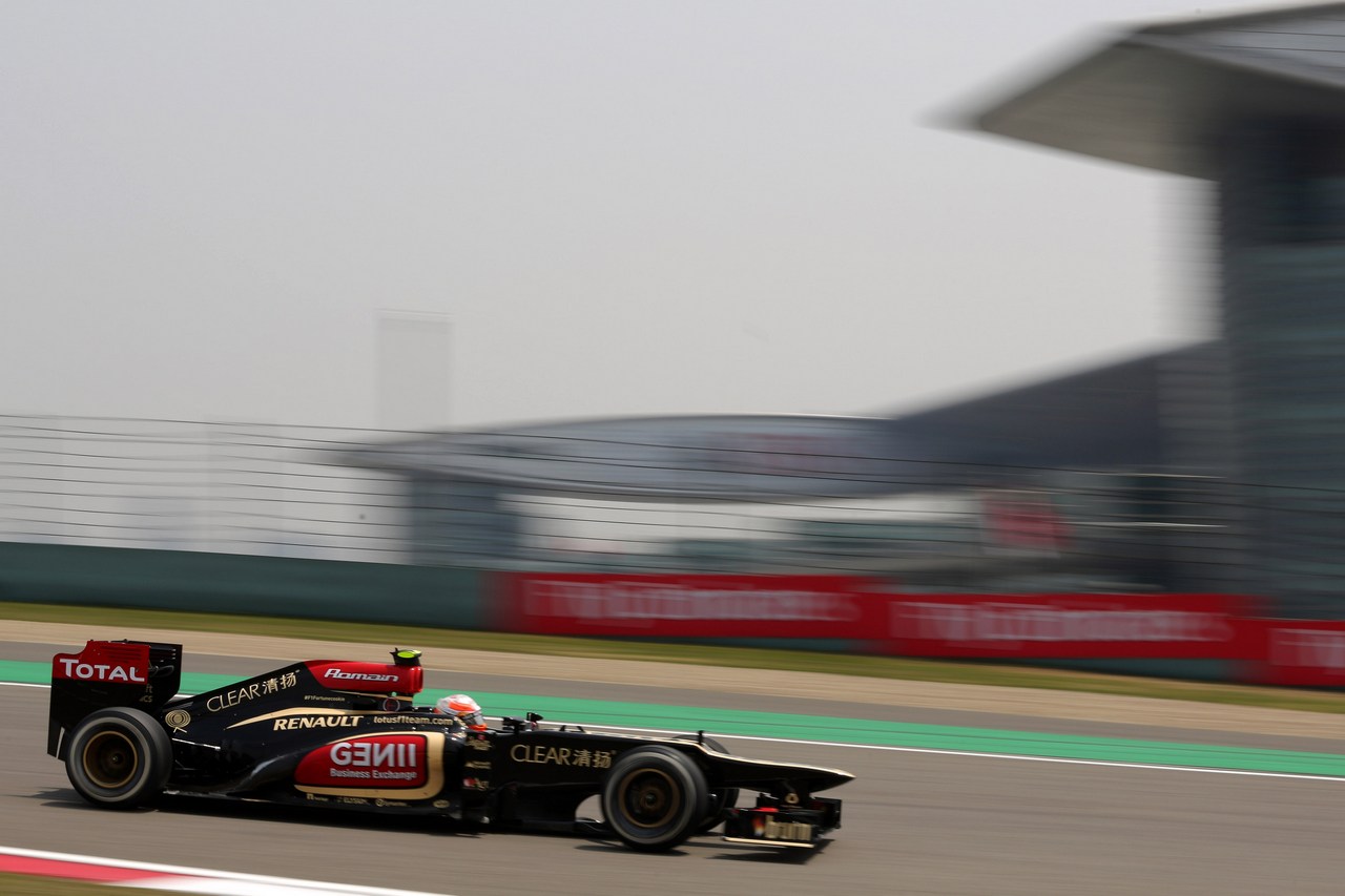 12.04.2013- Free Practice 1, Romain Grosjean (FRA) Lotus F1 Team E21 