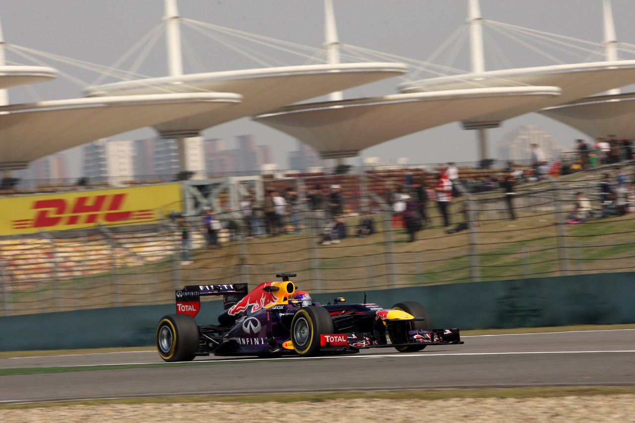 12.04.2013- Free Practice 2, Sebastian Vettel (GER) Red Bull Racing RB9 