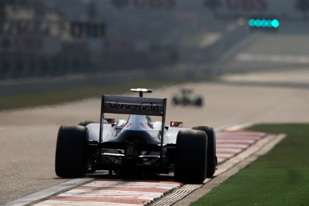 12.04.2013- Free Practice 2, Pastor Maldonado (VEN) Williams F1 Team FW35 