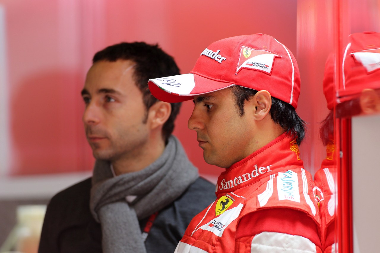 12.04.2013- Free Practice 1, Felipe Massa (BRA) Scuderia Ferrari F138 and Nicola Todt (FRA), Manager of Felipe Massa 