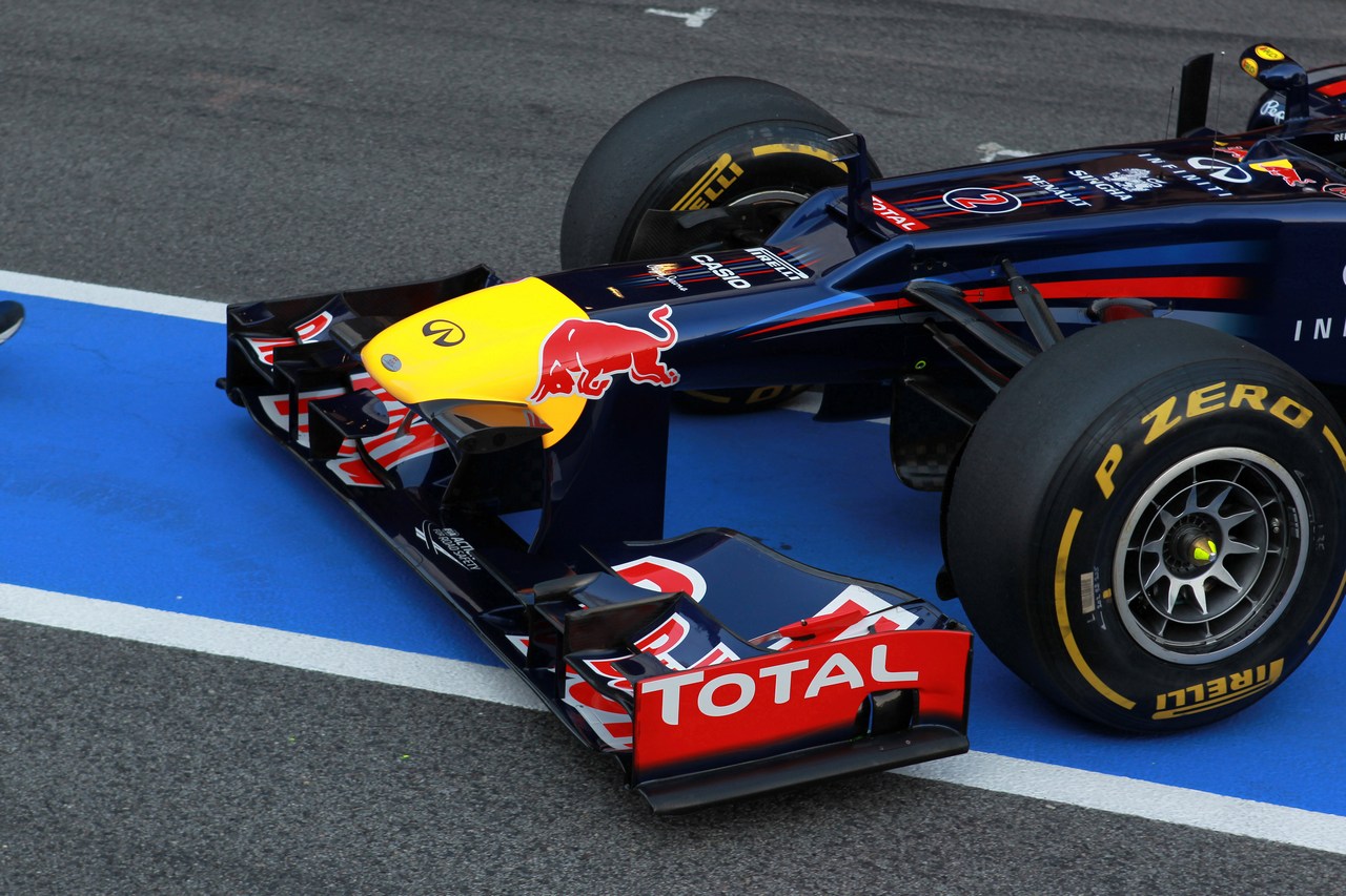 01.03.2012
Red Bull front wing and nose cone 